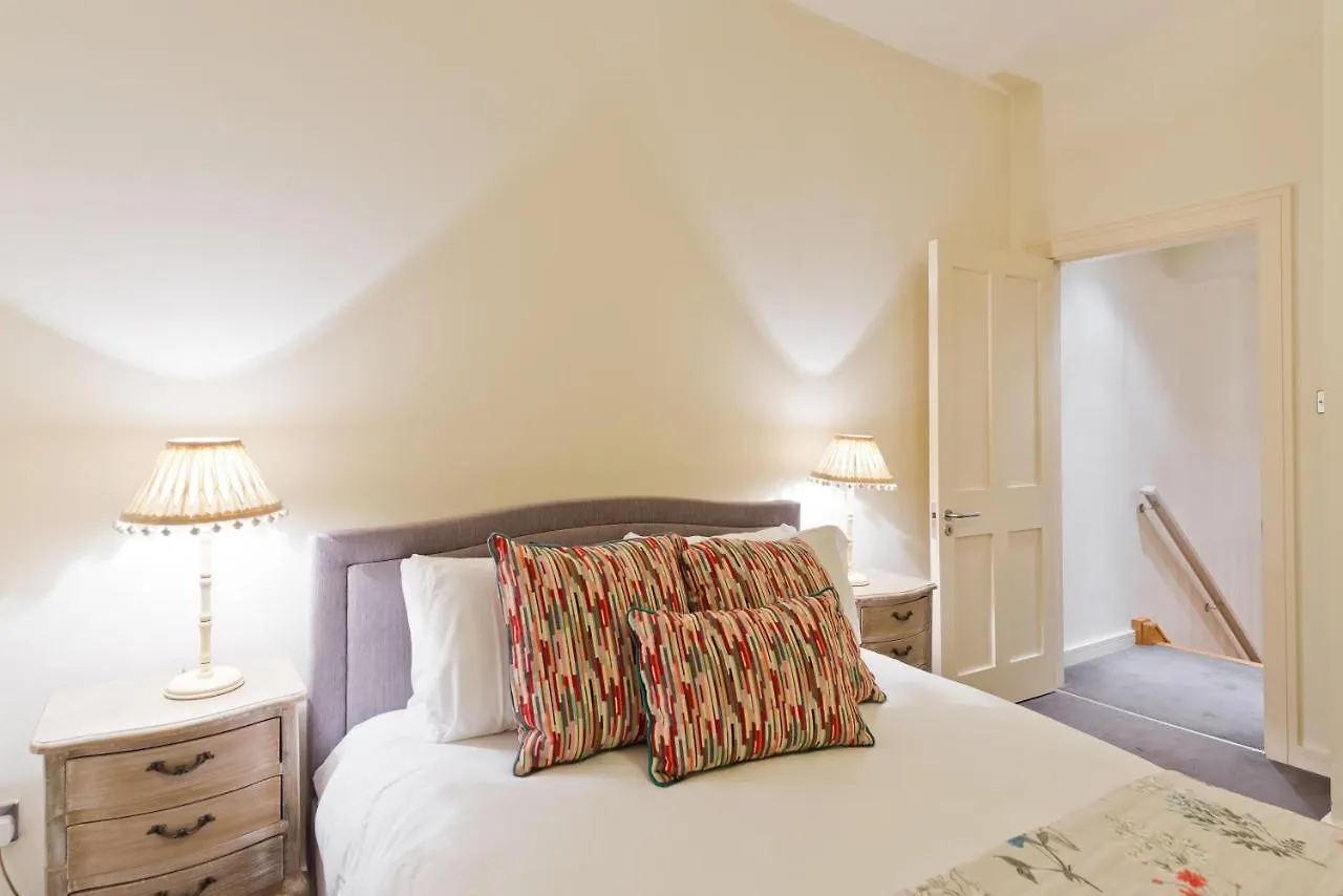 The John Lennon Suite - Hiphipstay Dublín Irlanda